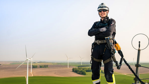 EN 361: Personal protective equipment against falls from a height – Full body harnesses