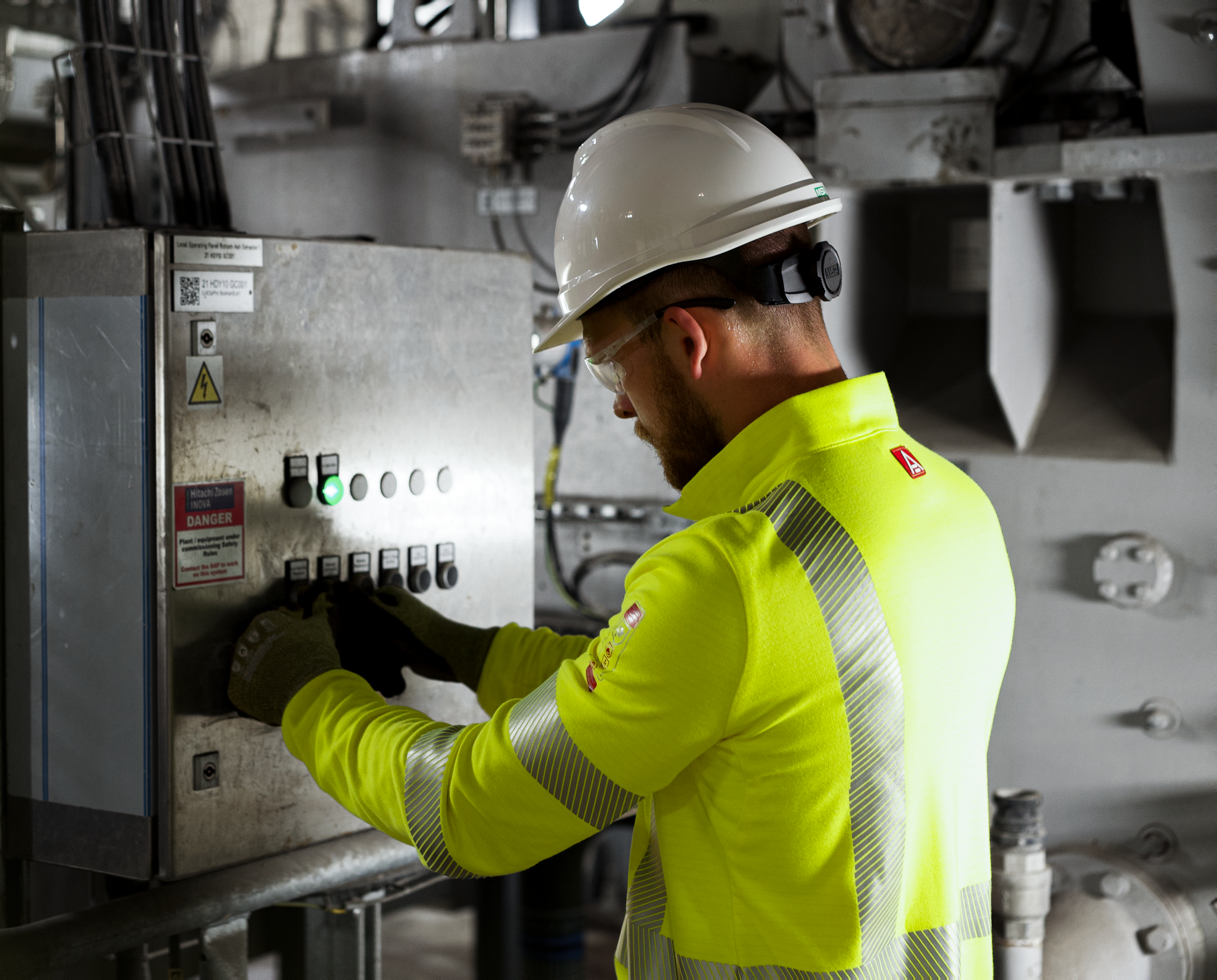 Understanding EN 166 Personal Eye Protection Standards – SKANWEAR®